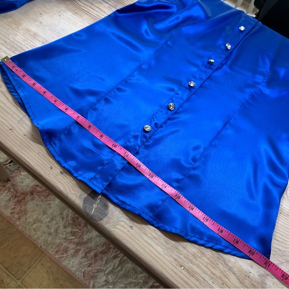 NWOT MOJO U.S.A. Silky Satin Button Down Dress Shirt - Picture 6 of 10